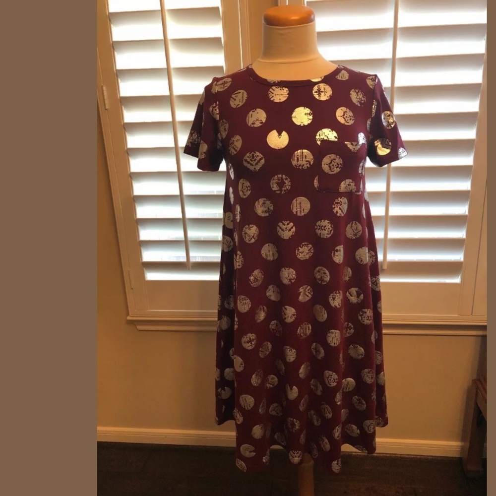 Lularoe Elegant Carly Silver Dots XXS (No Tail)
